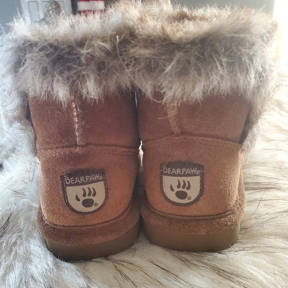 Kids Bearpaw Hickory Helaina Winter Boots - Picture 7 of 7